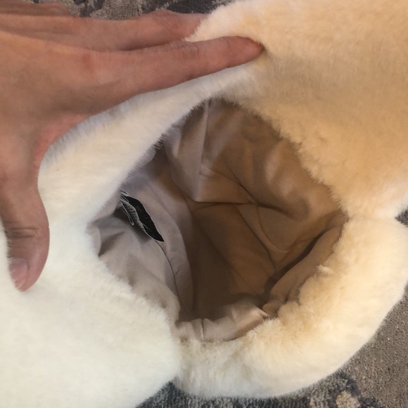 Hat - Picture 3 of 5